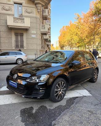 VOLKSWAGEN Golf 1.6 TDI 110 CV DSG 5p. CAMBIO DS