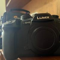 Panasonic GH5