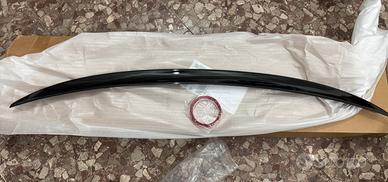 Spoiler posterioe a unghia per Audi A5 1ª serie.