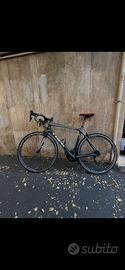 Bici da corsa Trek Madone