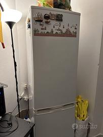 Frigorifero Combinato Sekom 200L