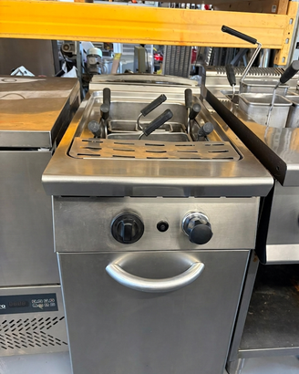 Bollitore cuocipasta a gas con 5 ces