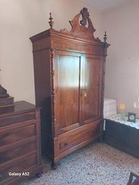 Armadio antico metà '800 a due ante con cassetto