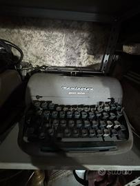 Macchina da scrivere