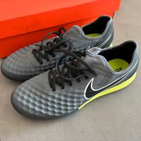 Scarpe calcetto Nike