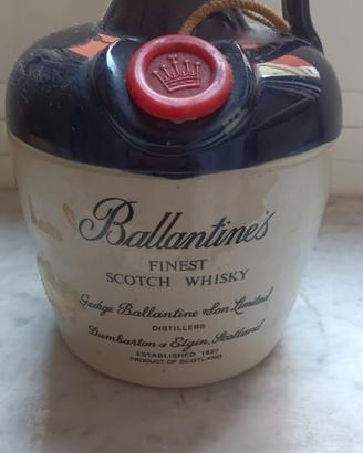 Bottiglia Ballantines Scotch Whisky