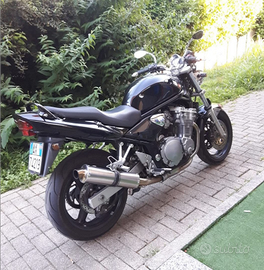 SuzukiBandit 600 del 2000