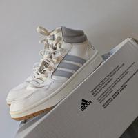 Adidas Hoops 3.0 Mid Lifestyle Basketball Classic