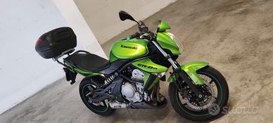 Kawasaki ER-6n 2008 Verde Candy Lime - 650cc, 72cv
