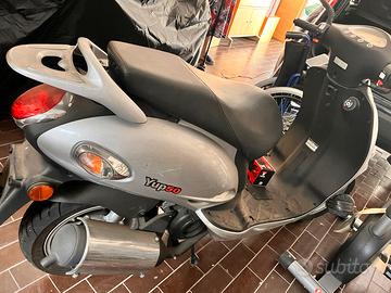 Scooter Kymko Yup 50