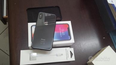 iPhone X nero come nuovo + Tablet Samsung