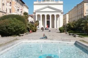 Centro condominio cielo terra