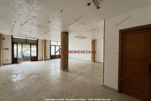 Locale, Santa Flavia.