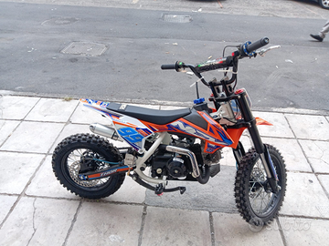 Moto cross 125 4 tempi