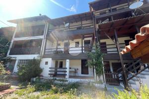 CASA SEMINDIPENDENTE A GIAVENO