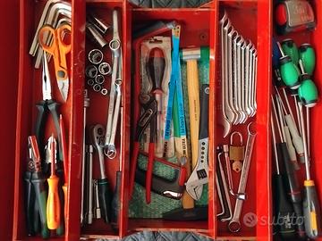 Cassetta usag più attrezzi 
