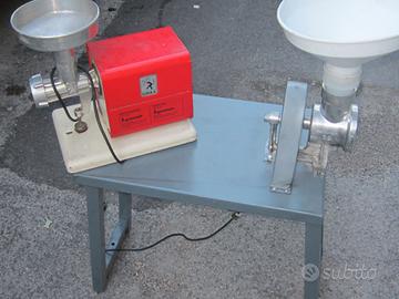 MACCHINETTA-PREMI-POMODORI+TRE P-GAS+ACCESSORI