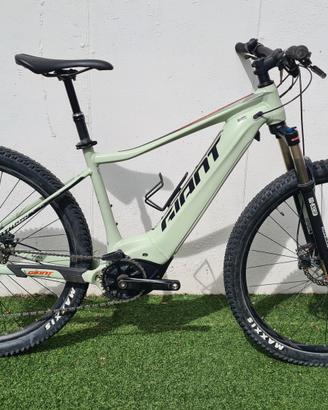 Giant Fathom E+2 Usata