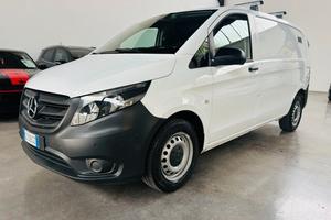 Mercedes-benz Vito 2.2 114 CDI , PERMUTABILE