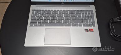 nuovo Hp 15 Ryzen 5 7000, RAM 16 Gb, 512Gb