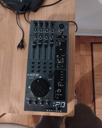 Allen & Heath Xone:2D + Fly Case – Controller MIDI