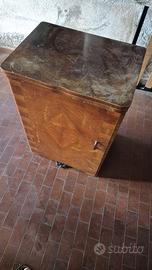 Macchina da cucire singer