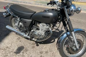 Yamaha sr 400