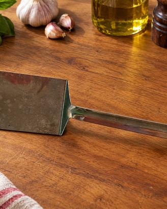Paletta da cucina in acciaio