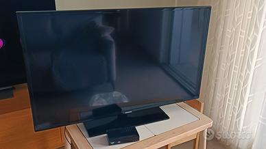 Smart TV 46 pollici con digitale terrestre 