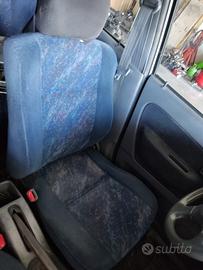 Sedile anteriore sx DAIHATSU TERIOS del 2000