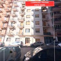 Via dario lupo 3 vani+acc vista mare