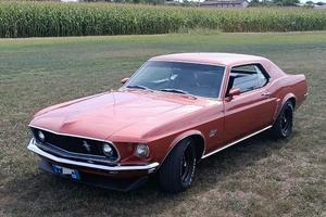 Ford mustang coupe' versione grande'