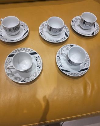 Set 5 tazzine da caffè con piattino in porcellana