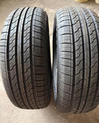 Gomme nuove furgone