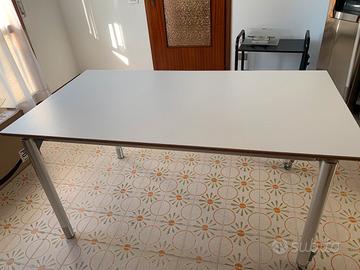 Tavolo  da pranzo Ycami mod. Abracadabra