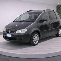 FIAT Idea 1.4 16v 95Cv BlackEnergy