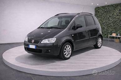 FIAT Idea 1.4 16v 95Cv BlackEnergy