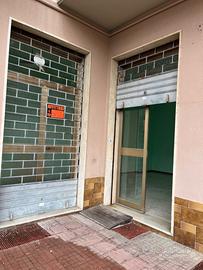 Locale uso ufficio/attivita' commerciale