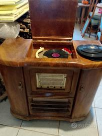 Mobile radiofonico a consolle anni ’50