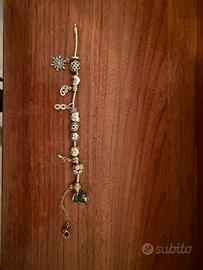 Pandora bracciale piu charmes