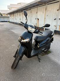peugeot tweet 125 nero