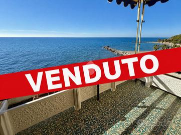 2 LOCALI A SAN LORENZO AL MARE