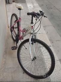 Bici Mountain bike 26 donna 18velocita