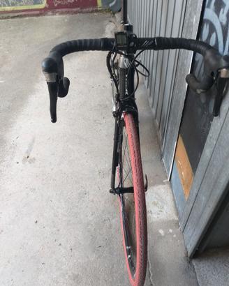 TREK IN CARBONIO