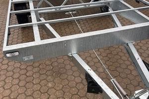 Rimorchio a TELAIO su misura