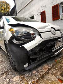 VW Up Metano 2013 INCIDENTATA MARCIANTE