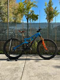 Cube stereo 150s 29 action team