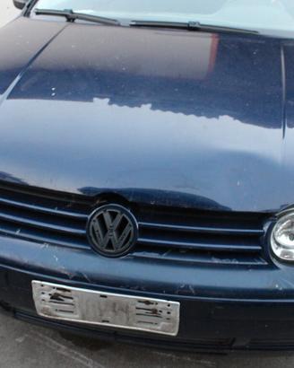VW GOLF ANNO 2003