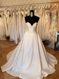 abito sposa Nicole Milano 