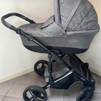 Passeggino Trio Momon Vernuji